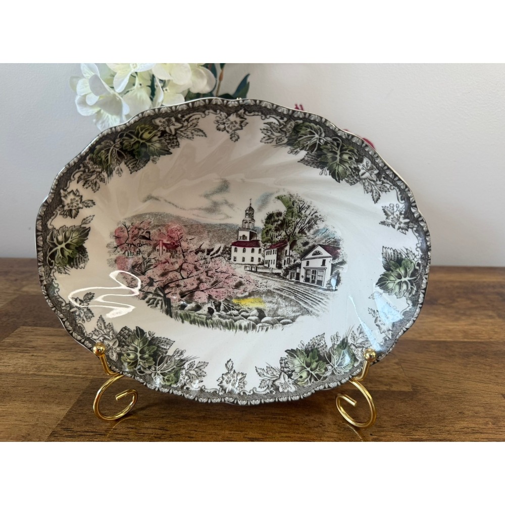 Johnson Brothers Friendly Village Village Green Vegetable Serving Bowl Farmhouse